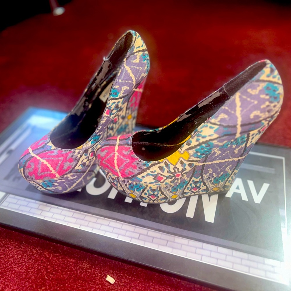 Mad Color Wedge Shoes